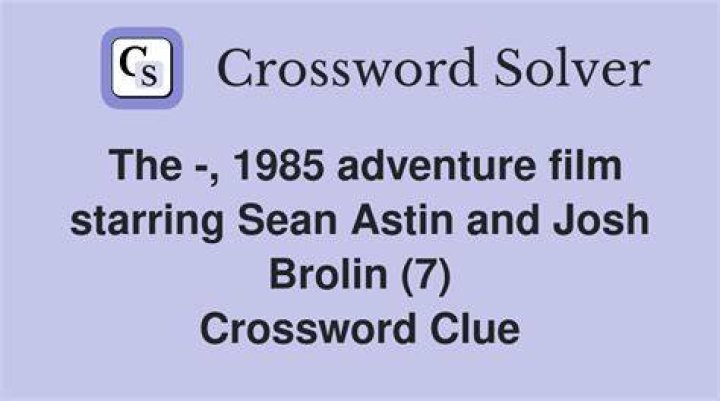 Adventurous kids in a 1985 film Crossword Clue